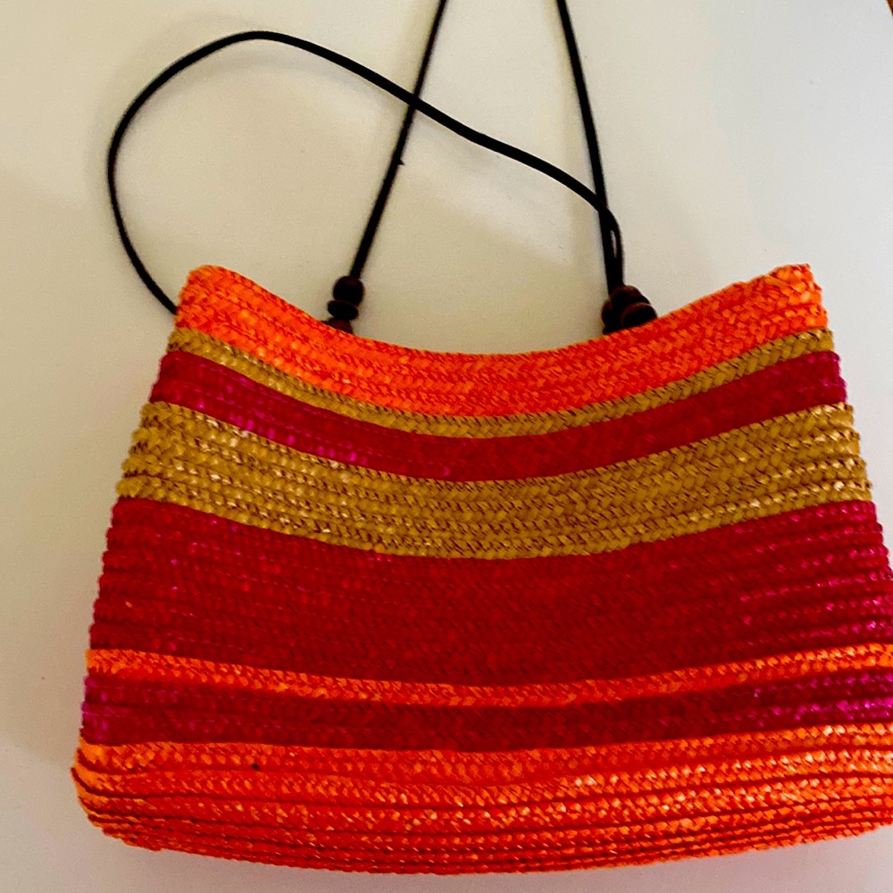 Summer straw purse